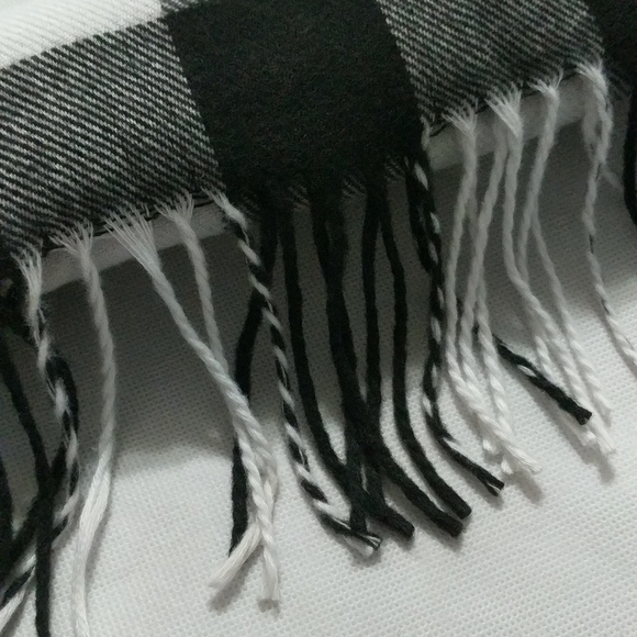 Black, White, Grey Check Plaid Woven Soft Scarf with Fringe - Picture 3 of 3